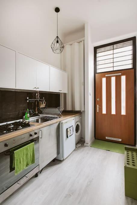 Bright And Cozy - City Center Apt Budapesta Exterior foto